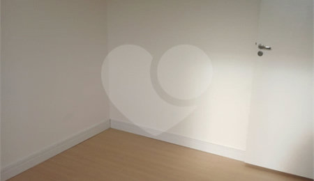Apartamento à venda com 2 quartos em Lageado, Cotia, SP