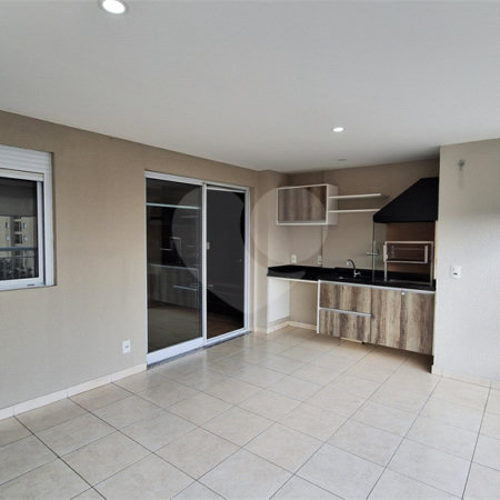 Apartamento à venda com 2 quartos, sendo 1 suíte,  em Vila Leonor, São Paulo, SP