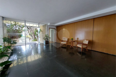 Apartamento à venda com 3 quartos, sendo 1 suíte, em Perdizes, São Paulo, SP