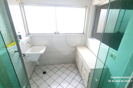 Apartamento à venda com 3 quartos, sendo 1 suíte, em Vila Gilda, Santo André, SP
