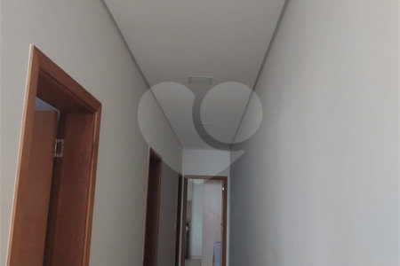 Casa à venda com 3 quartos, sendo 1 suíte, no condomínio Mantova, Indaiatuba - SP