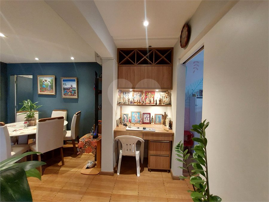 Apartamento à venda com 3 quartos, sendo 1 suíte, em Real Parque, São Paulo, SP
