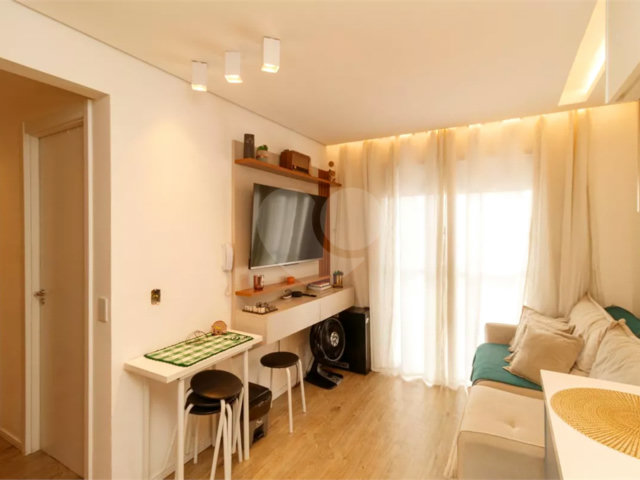 Apartamento à venda com 2 quartos, sendo 1 suíte,  em Vila Guilherme, São Paulo, SP