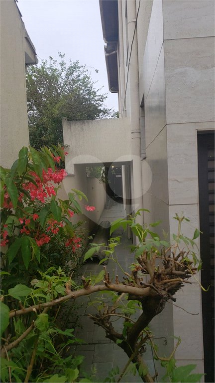 Sobrado à venda ou para alugar com 4 quartos, sendo 2 suítes, em Vila Congonhas, São Paulo, SP