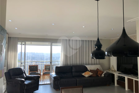 Apartamento à venda com 3 suítes em Lar São Paulo, São Paulo, SP