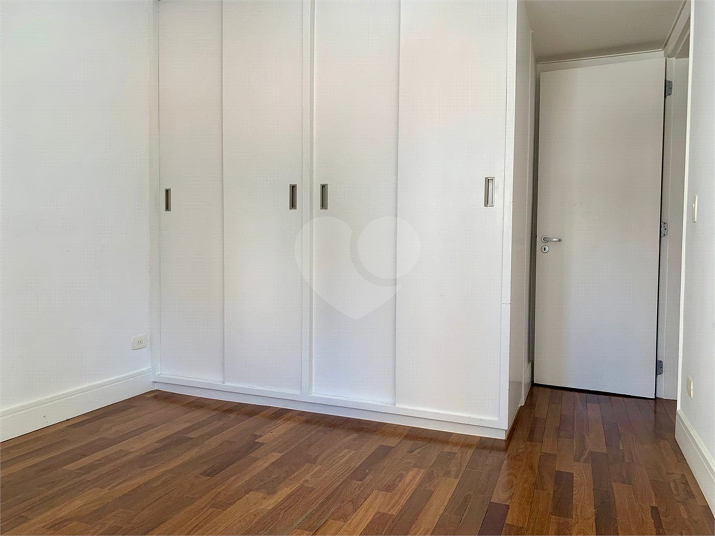 Apartamento à venda com 3 quartos, sendo 1 suíte, em Perdizes, São Paulo, SP