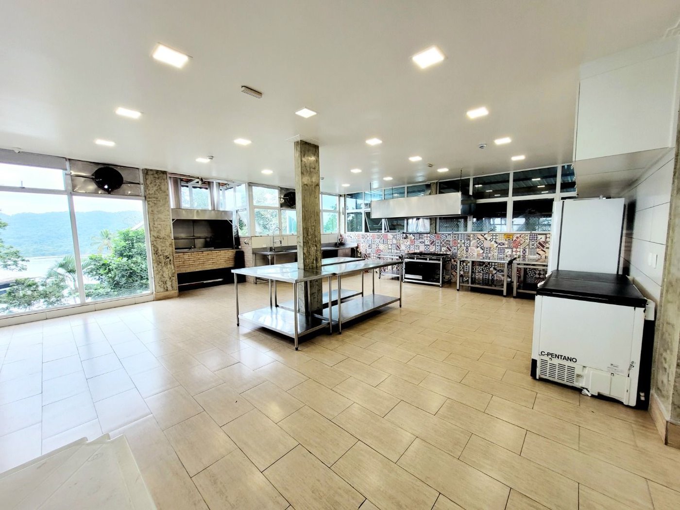 Terreno à venda, 1800 m² por R$ 4.700.000,00 - Ilha Porchat - São Vicente/SP