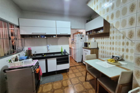 Sobrado à venda com 2 quartos em Vila Tiradentes, São Paulo, SP