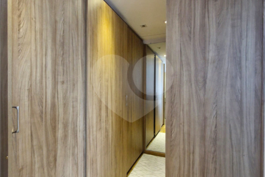 Apartamento à venda ou para alugar com 4 quartos, sendo 3 suítes, em Santa Teresinha, São Paulo, SP