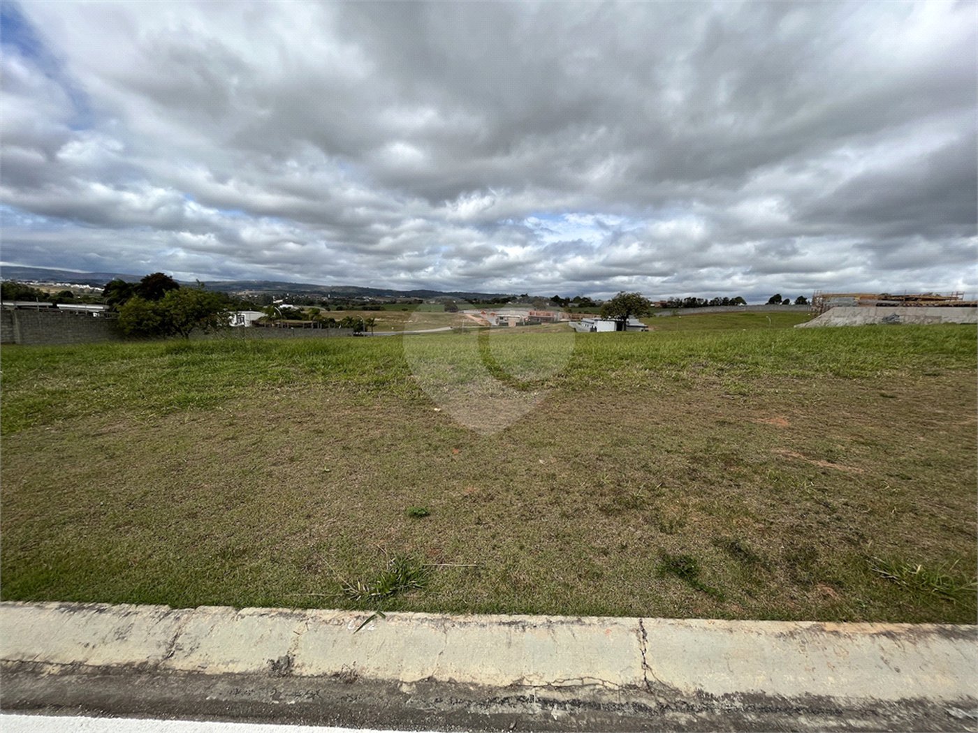 Terreno à venda no condomínio Up Residencial, Votorantim - SP