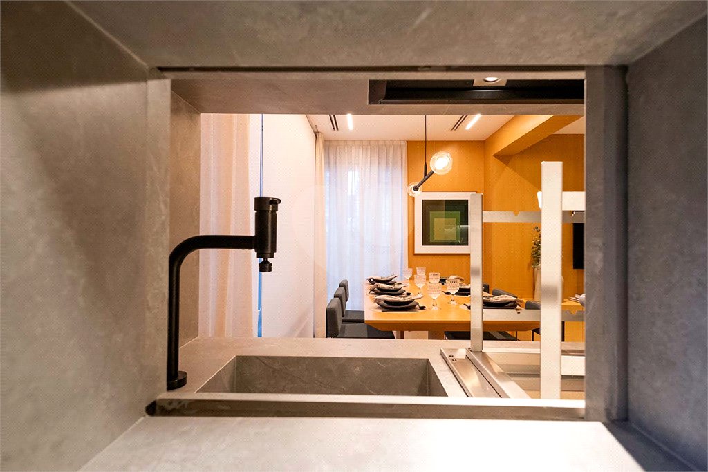 Apartamento à venda com 2 quartos, sendo 1 suíte, em Pinheiros, São Paulo, SP