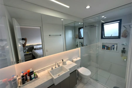 Apartamento à venda com 3 suítes em Vila Romana, São Paulo, SP