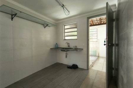 Casa à venda com 2 quartos em Jardim Pinheiros, São Paulo, SP