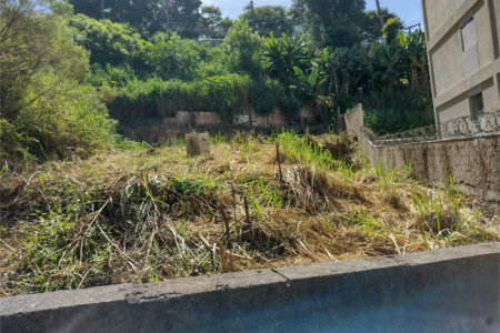 Terreno à venda em Jardim Guedala, São Paulo, SP