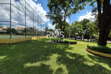 Casa à venda com 3 suítes no condomínio Granja Olga II, Sorocaba - SP