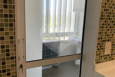Apartamento à venda com 1 suíte em Chácara Santo Antônio, São Paulo, SP