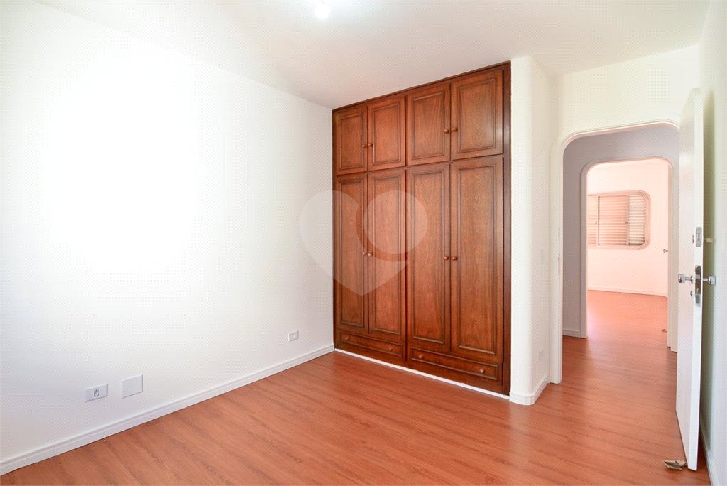 Apartamento à venda com 4 quartos, sendo 2 suítes,  em Brooklin Paulista, São Paulo, SP