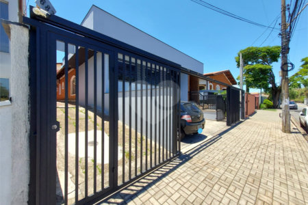Casa à venda com 2 suítes em Jardim Europa, Valinhos, SP