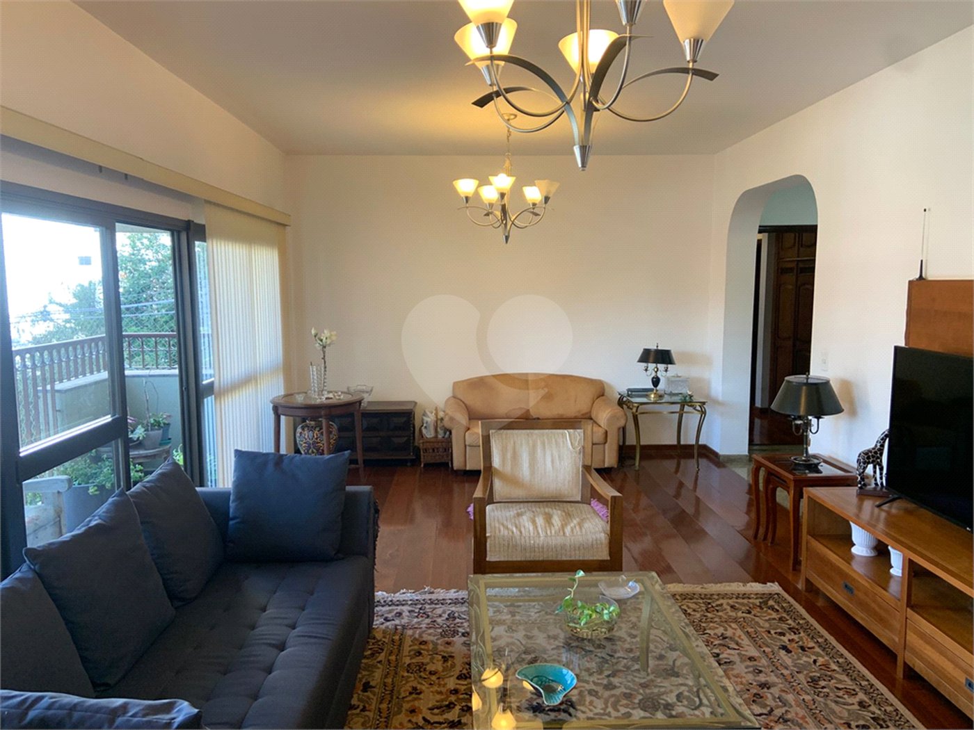 Apartamento à venda com 4 quartos, sendo 3 suítes,  em Pinheiros, São Paulo, SP