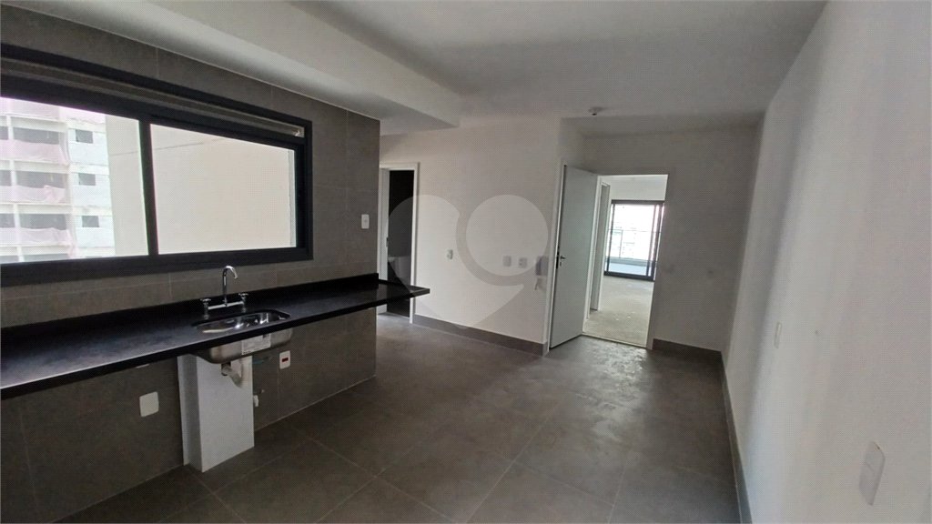 Apartamento à venda com 4 quartos, sendo 2 suítes,  em Água Branca, São Paulo, SP
