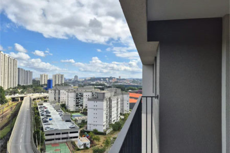 Apartamento à venda com 3 quartos, sendo 1 suíte, em Vila Anastácio, São Paulo, SP