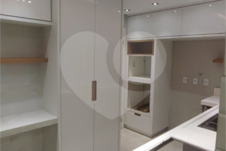 Apartamento para alugar com 3 suítes em Baeta Neves, São Bernardo do Campo, SP