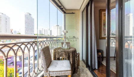 Apartamento à venda com 3 quartos, sendo 2 suítes, em Campo Belo, São Paulo, SP