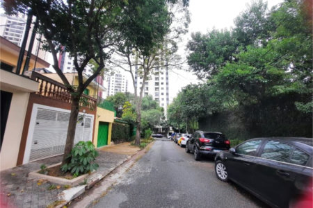 Sobrado à venda com 3 quartos, sendo 1 suíte,  em Jardim Bonfiglioli, São Paulo, SP