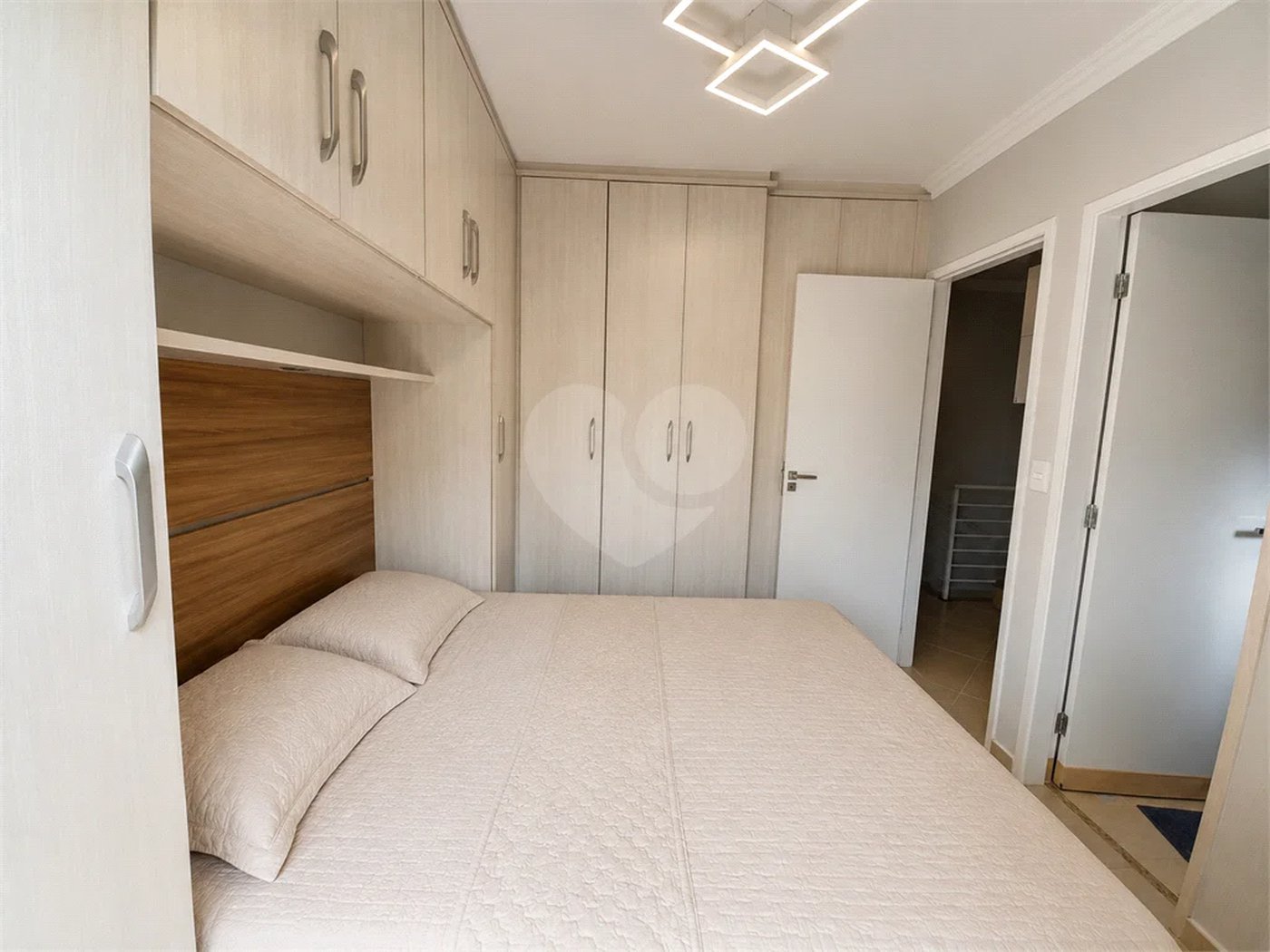 Casa em Condomínio Fechado à Venda na Vila Mazzei | 112 m² úteis | 3 dormitórios | 1 suíte | 2 vagas