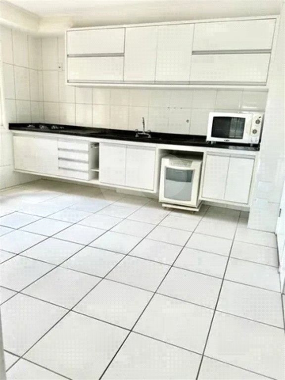 Apartamento à venda com 3 suítes em Parque Residencial Aquarius, São José dos Campos, SP