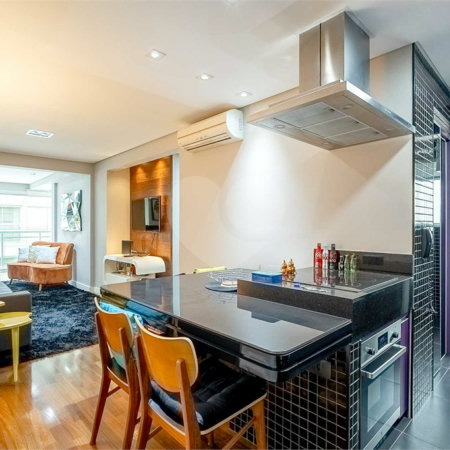 Apartamento à venda ou para alugar com 2 quartos, sendo 1 suíte, em Vila Olímpia, São Paulo, SP