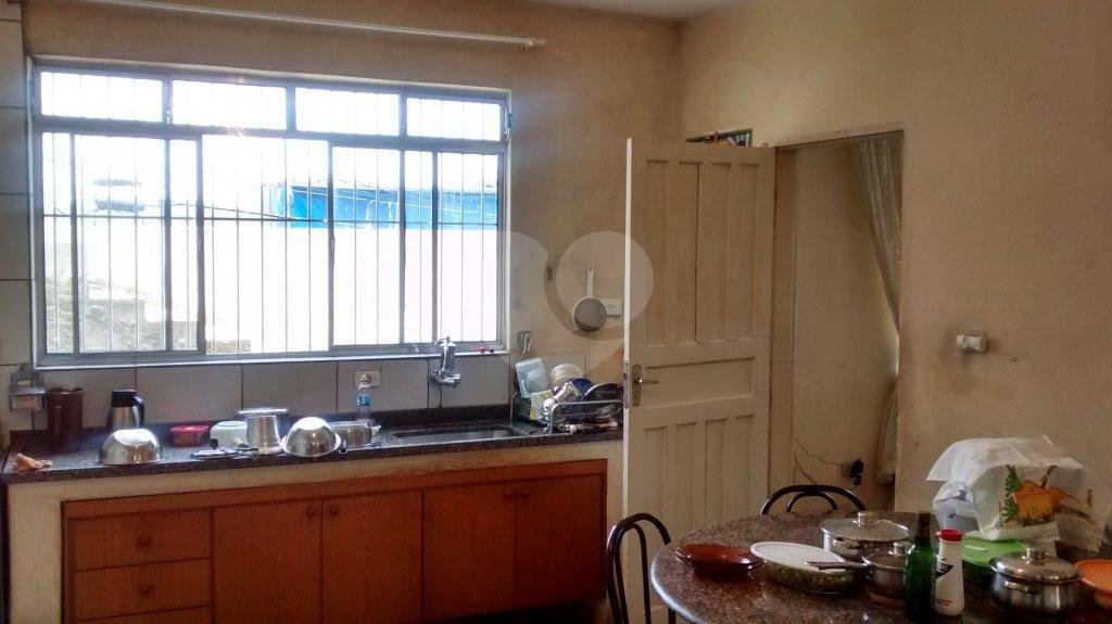 Sobrado à venda com 4 quartos, sendo 1 suíte, em Tremembé, São Paulo, SP