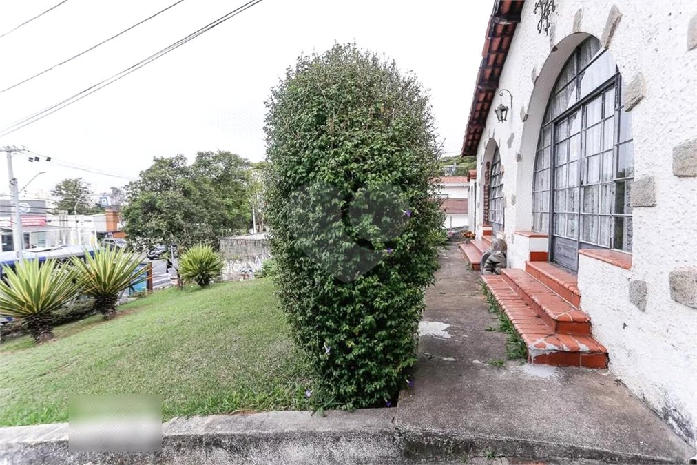 Casa à venda com 4 quartos, sendo 1 suíte,  em Lapa, São Paulo, SP