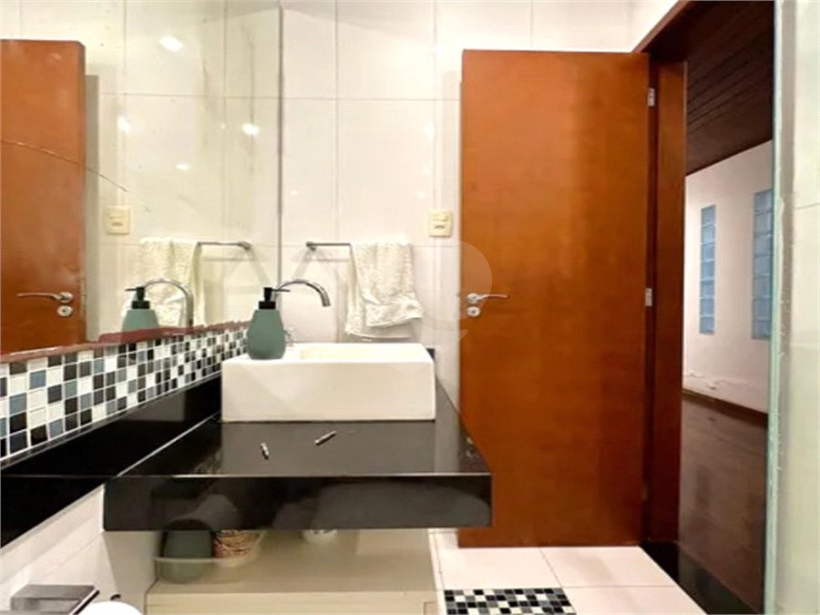 Casa de Vila à venda com 4 quartos, sendo 2 suítes,  em Botafogo, Rio de Janeiro, RJ