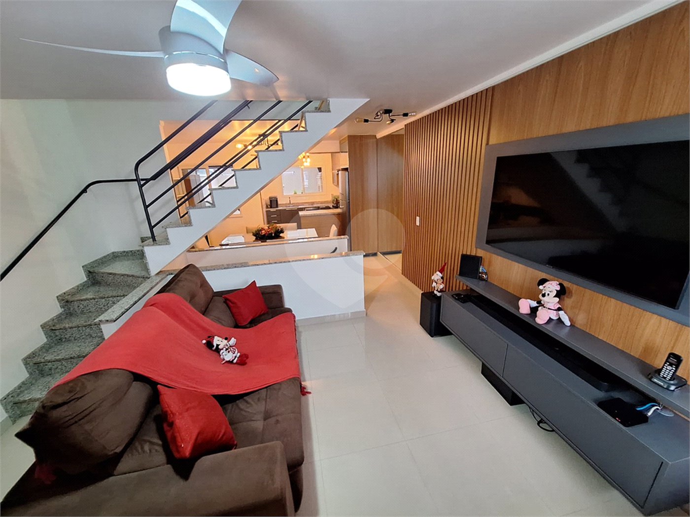 Casa à venda com 3 quartos, sendo 1 suíte, no condomínio Res San Raphael, São Paulo - SP