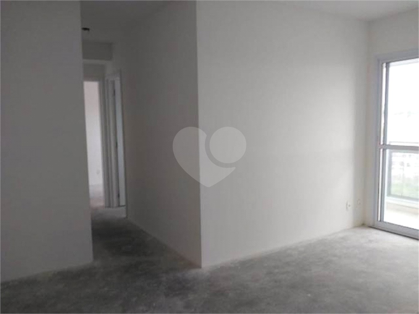 Apartamento à venda com 2 quartos, sendo 1 suíte,  em Vila Paiva, São Paulo, SP