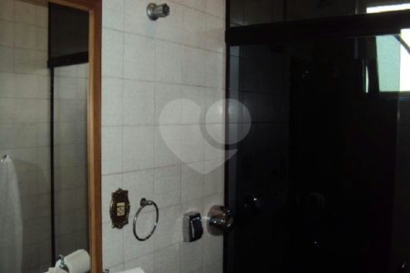 Sobrado à venda com 3 quartos, sendo 1 suíte,  em Jardim Pinheiros, São Paulo, SP