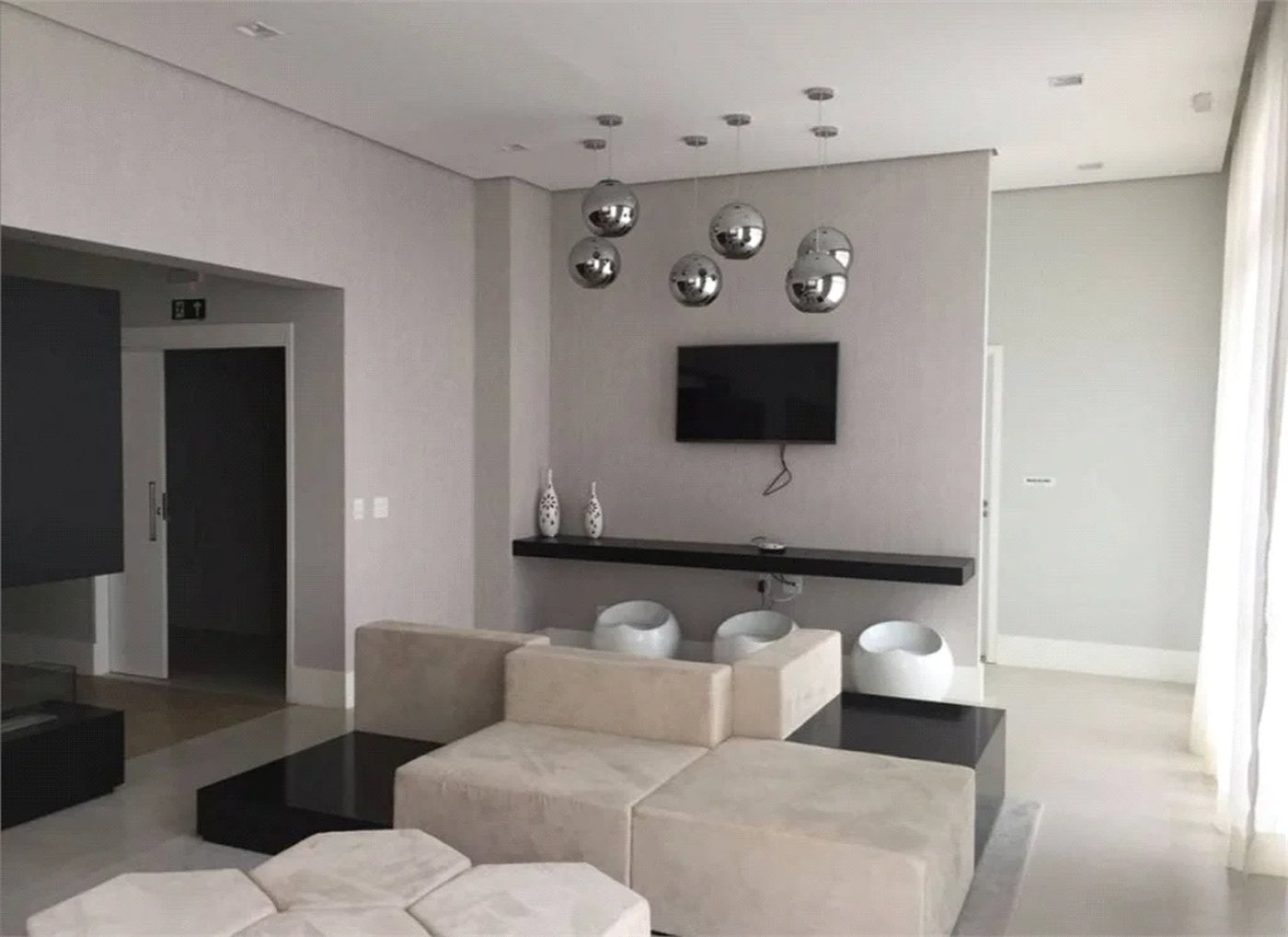 Apartamento à venda com 2 quartos, sendo 1 suíte, em Vila Cordeiro, São Paulo, SP