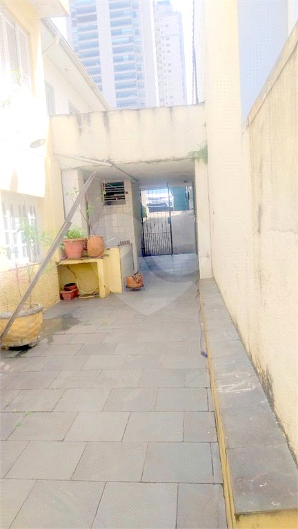Casa à venda com 7 quartos em Santana, São Paulo, SP