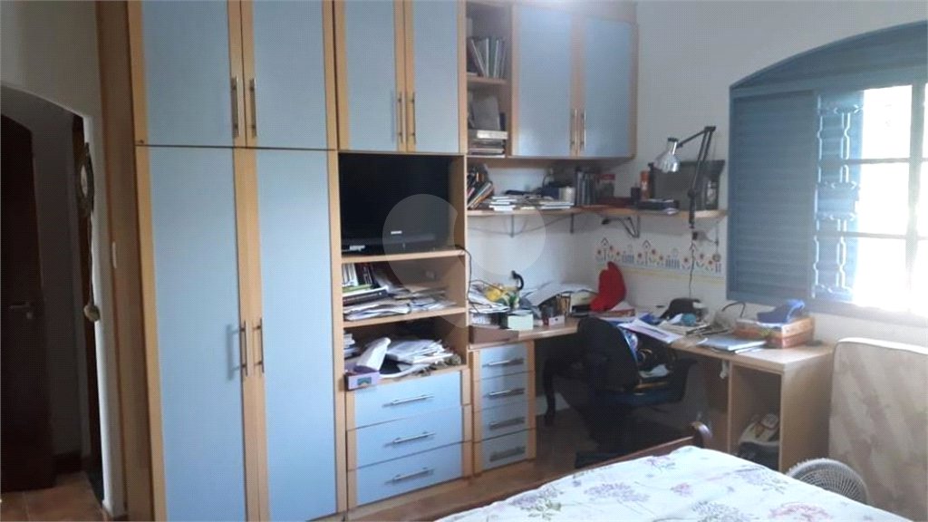 Chácara à venda com 3 quartos, sendo 2 suítes, em Chácara Companheiros, Jundiaí, SP