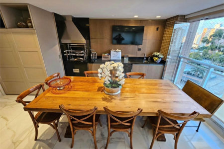 Apartamento mobiliado alto padrão, para venda ou locação, com 4 suítes e 4 vagas, em condomínio-clube no Ipiranga!