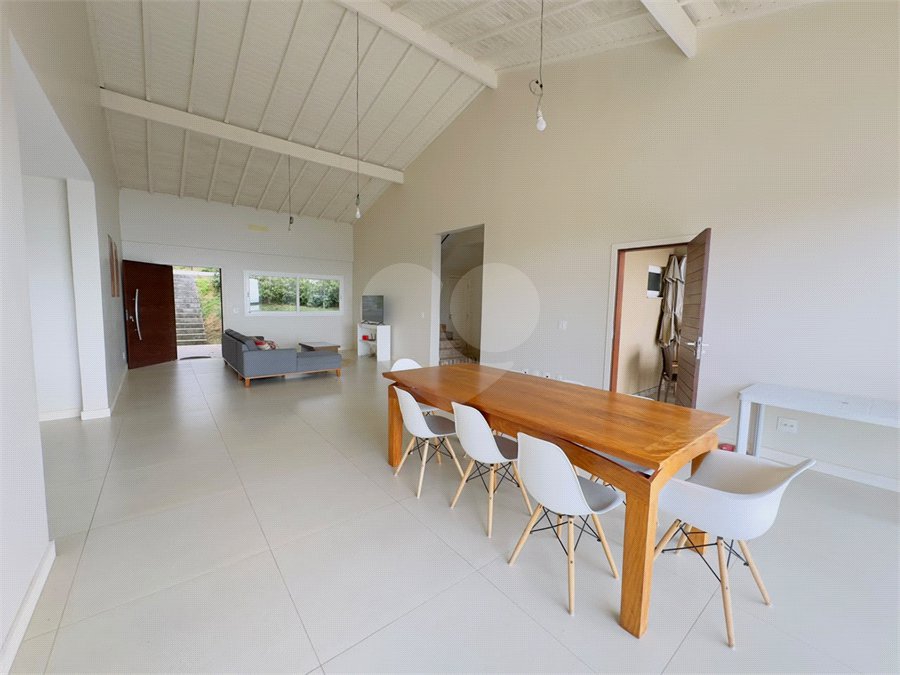 Casa à venda com 4 suítes em João Fernandes, Armação dos Búzios, RJ