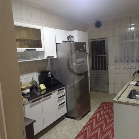 Casa à venda com 2 quartos em Parque Industrial, São Paulo, SP