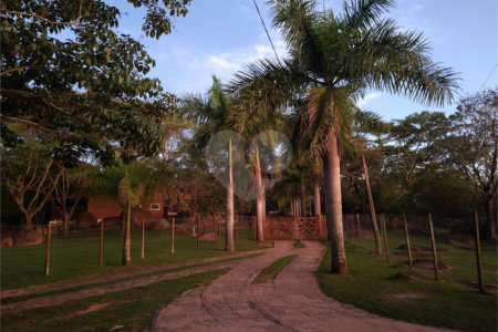 Sítio à venda com 4 quartos, sendo 2 suítes,  em Pimenta, Indaiatuba, SP