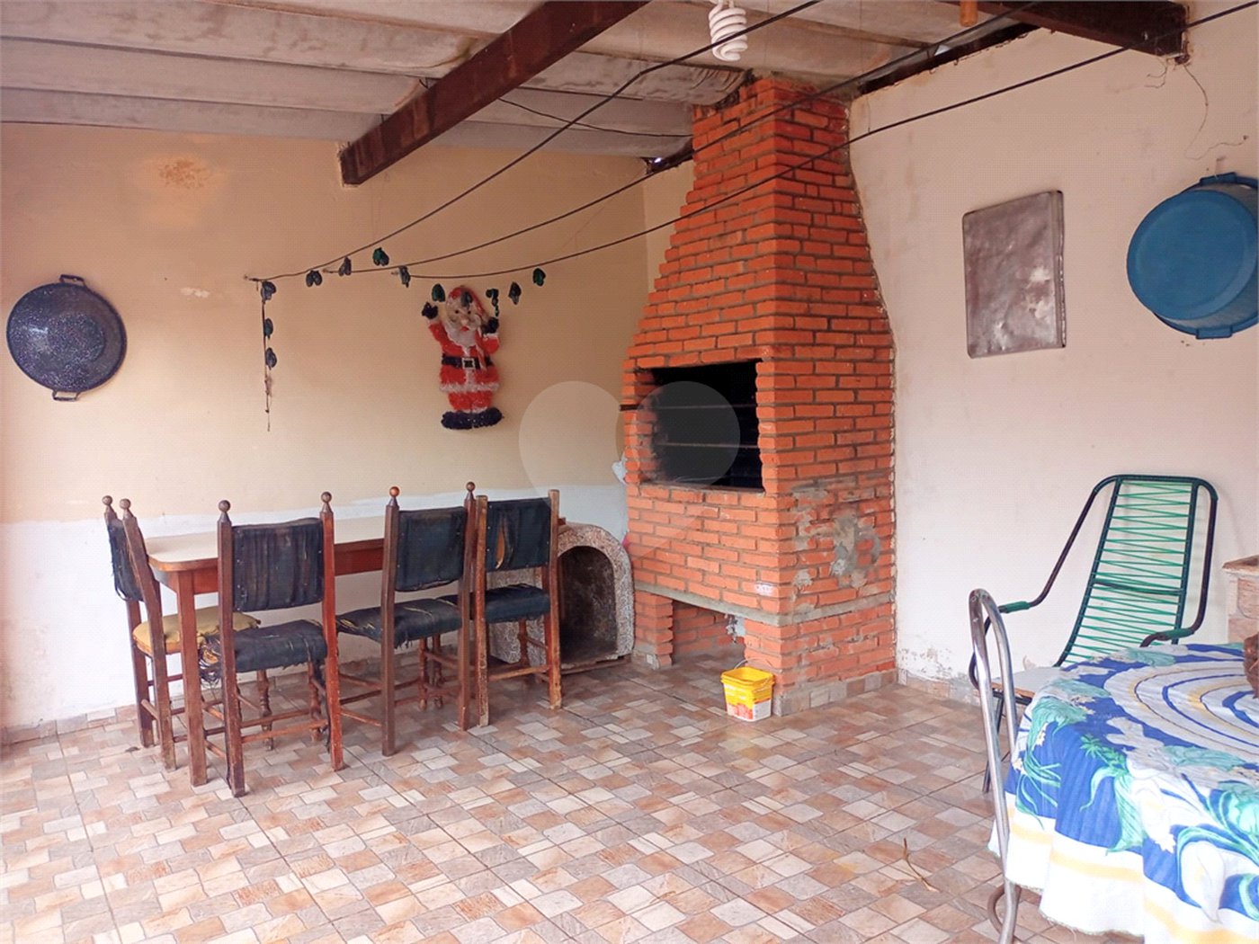 Casa à venda com 3 quartos, sendo 1 suíte, em Vila Regina, Itapetininga, SP