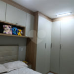 Apartamento à venda com 3 quartos, sendo 1 suíte, em Jardim Flor da Montanha, Guarulhos, SP