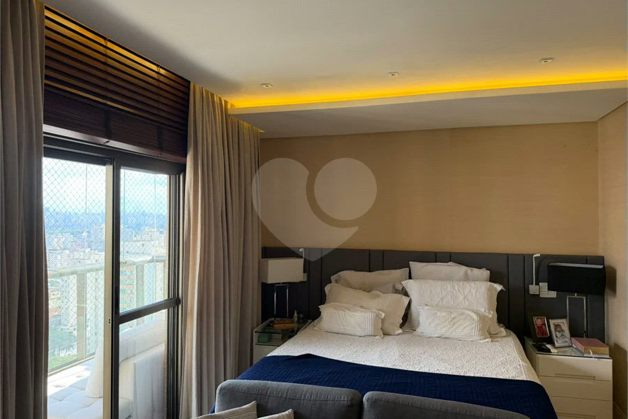 Apartamento à venda com 4 suítes em Santana, São Paulo, SP