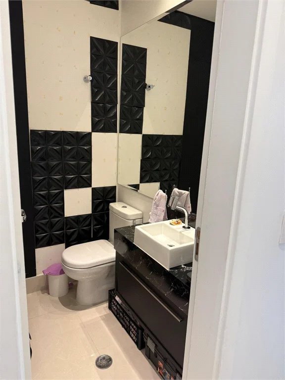 Apartamento à venda com 3 quartos, sendo 1 suíte, em Vila Andrade, São Paulo, SP