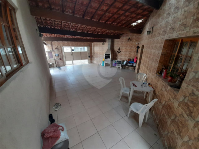 Casa Térrea à venda com 3 quartos em Vila São Pedro, Santo André, SP