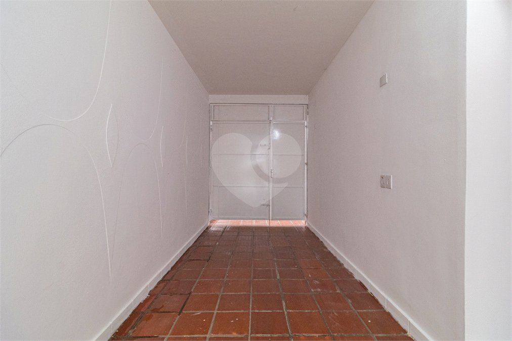 Casa à venda com 4 quartos, sendo 2 suítes, em Ipiranga, São Paulo, SP
